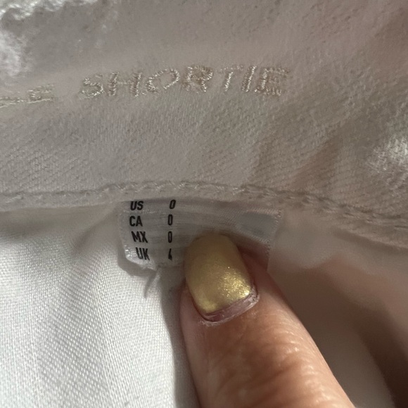 American Eagle Outfitters white Jean shorts size 0 - Picture 4 of 4